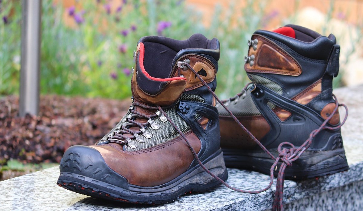 Packing a lightweight rucksack for day hikes